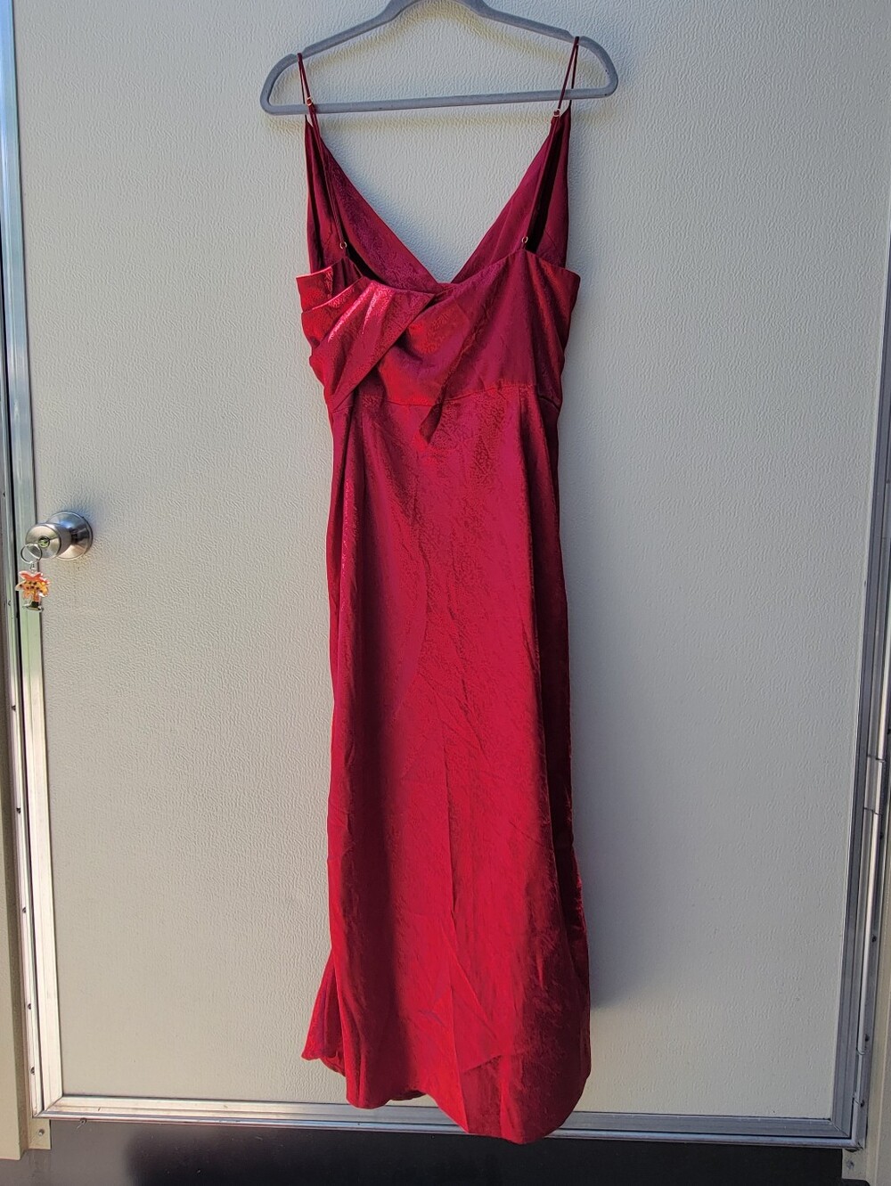 Song Of Style Women Size XXL Red Satin Slip Dress with Twist Front